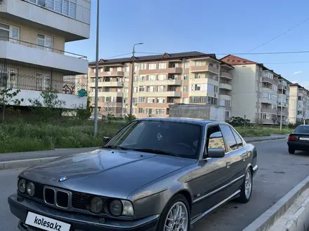 BMW 520 1994 года за 1 800 000 тг. в Тараз – фото 3