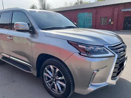 Lexus LX 570 2018 года за 43 000 000 тг. в Алматы – фото 19