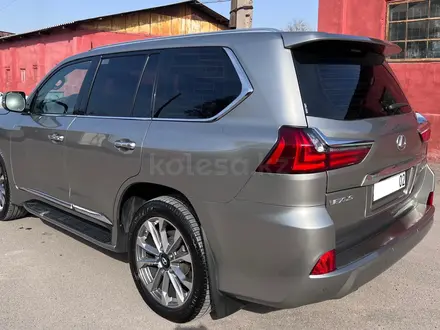 Lexus LX 570 2018 года за 43 000 000 тг. в Алматы – фото 20