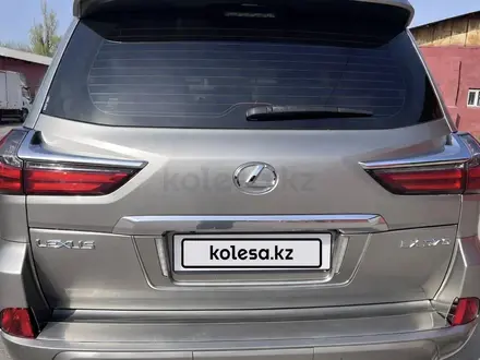 Lexus LX 570 2018 года за 43 000 000 тг. в Алматы – фото 32