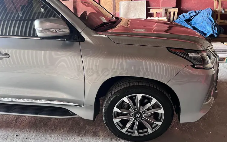 Lexus LX 570 2018 года за 43 000 000 тг. в Алматы