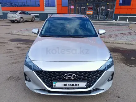 Hyundai Accent 2020 года за 8 200 000 тг. в Петропавловск – фото 12