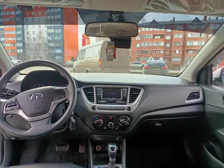 Hyundai Accent 2020 года за 8 200 000 тг. в Петропавловск – фото 18