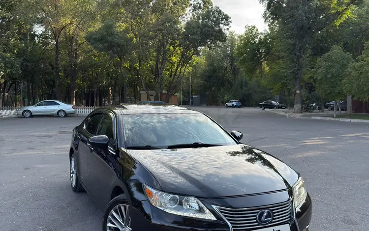 Lexus ES 250 2015 годаүшін11 500 000 тг. в Алматы