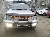 Toyota Land Cruiser Prado 2000 года за 11 500 000 тг. в Семей