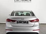 Hyundai Elantra 2018 годаүшін8 450 000 тг. в Астана – фото 3