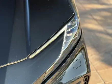 Toyota Camry 2024 года за 21 200 000 тг. в Актобе – фото 5
