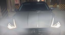 Hyundai Sonata 2022 годаүшін13 000 000 тг. в Алматы – фото 2
