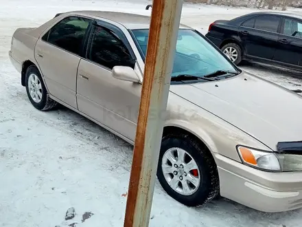 Toyota Camry 1998 года за 3 200 000 тг. в Балхаш – фото 2