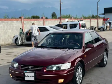 Toyota Camry 1996 года за 3 650 000 тг. в Алматы – фото 3