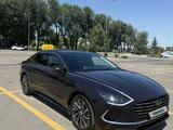 Hyundai Sonata 2023 года за 11 800 000 тг. в Алматы