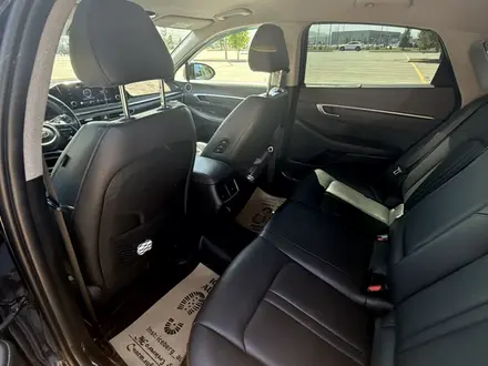 Hyundai Sonata 2023 года за 11 800 000 тг. в Алматы – фото 8