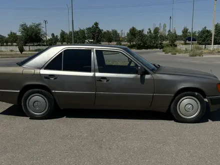 Mercedes-Benz E 230 1990 года за 1 100 000 тг. в Туркестан – фото 3