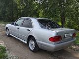 Mercedes-Benz E 230 1995 года за 1 800 000 тг. в Павлодар – фото 2