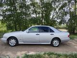 Mercedes-Benz E 230 1995 года за 1 800 000 тг. в Павлодар