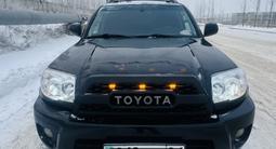 Toyota 4Runner 2005 годаfor8 700 000 тг. в Астана