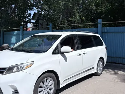 Toyota Sienna 2018 года за 14 500 000 тг. в Алматы – фото 2