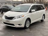 Toyota Sienna 2015 года за 14 500 000 тг. в Алматы