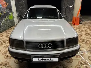 Audi 100