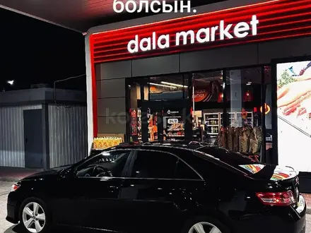 Toyota Camry 2011 года за 5 000 000 тг. в Атырау