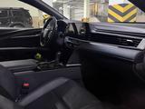 Toyota Camry 2025 года за 22 990 000 тг. в Астана – фото 5