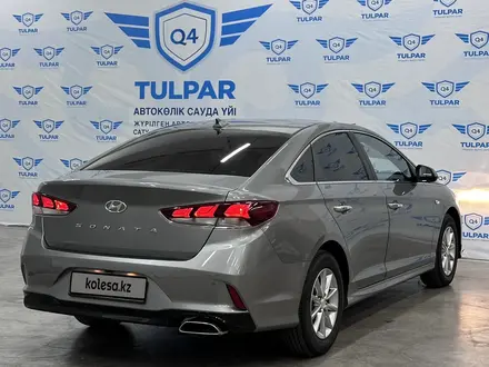 Hyundai Sonata 2018 года за 9 500 000 тг. в Талдыкорган – фото 4