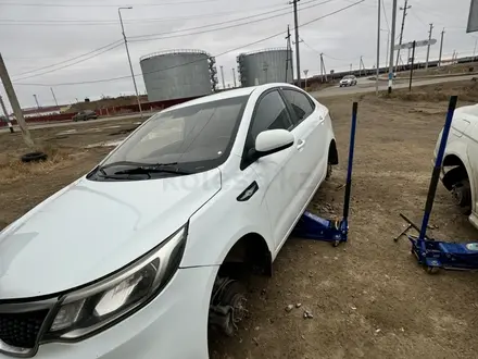 Kia Rio 2015 года за 3 000 000 тг. в Атырау