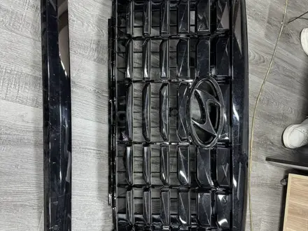 Решетка радиатора Hyundai Palisade за 199 000 тг. в Алматы – фото 2