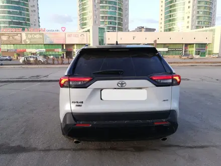 Toyota RAV4 2021 года за 16 000 000 тг. в Актобе – фото 13