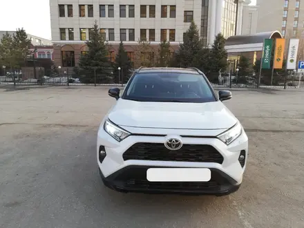 Toyota RAV4 2021 года за 16 000 000 тг. в Актобе – фото 43