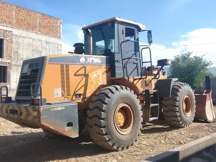 XCMG  ZL50GV 2013 года за 12 000 000 тг. в Алматы