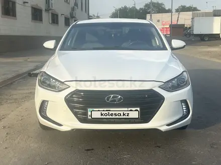 Hyundai Elantra 2019 года за 7 000 000 тг. в Алматы – фото 3