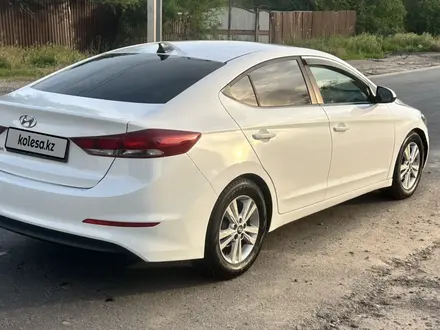 Hyundai Elantra 2019 года за 7 000 000 тг. в Алматы – фото 4