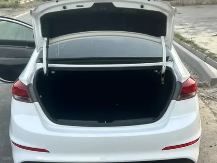 Hyundai Elantra 2019 года за 7 000 000 тг. в Алматы – фото 7