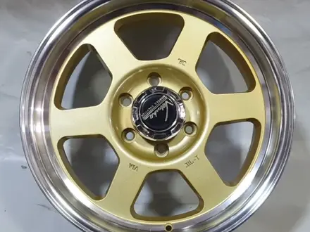 Эксклюзив золотистый диск один комплект на джипы паджеро патрол прадо за 199 000 тг. в Алматы