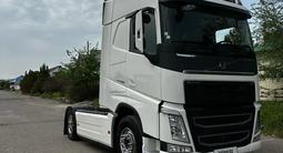 Volvo  FH 2018 года за 31 500 000 тг. в Алматы – фото 2