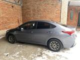 Hyundai Accent 2018 годаfor7 300 000 тг. в Усть-Каменогорск – фото 2