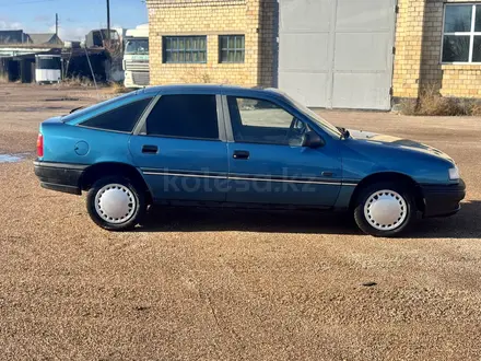 Opel Vectra 1993 года за 1 050 000 тг. в Караганда – фото 7