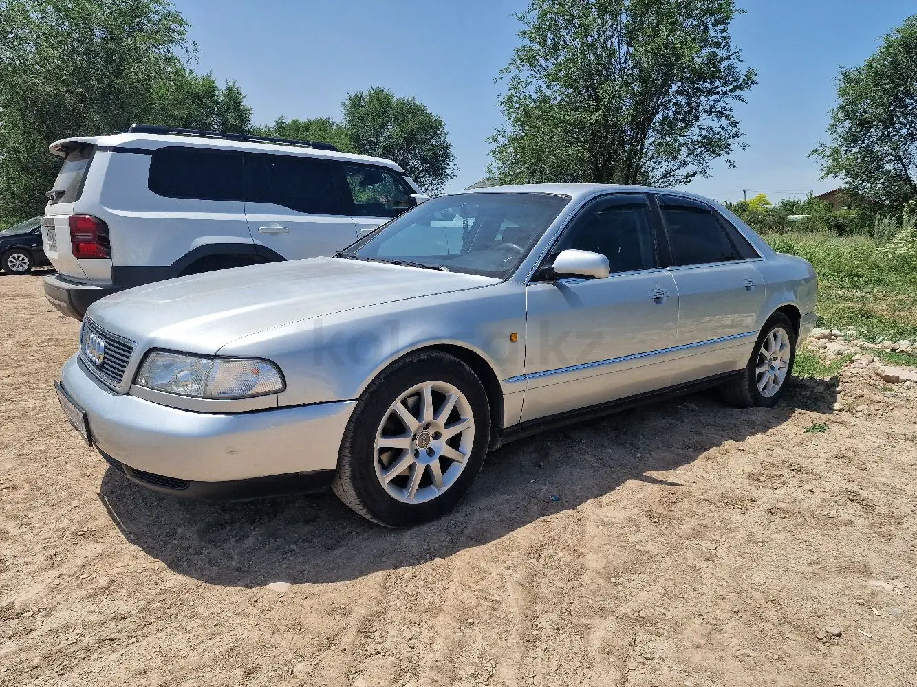 Audi A8, 1998