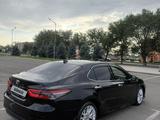 Toyota Camry 2018 года за 12 200 000 тг. в Алматы – фото 4