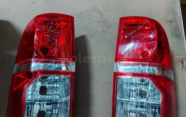 Новые задние фонари (дубликат TYC) на Toyota Hilux за 20 000 тг. в Алматы