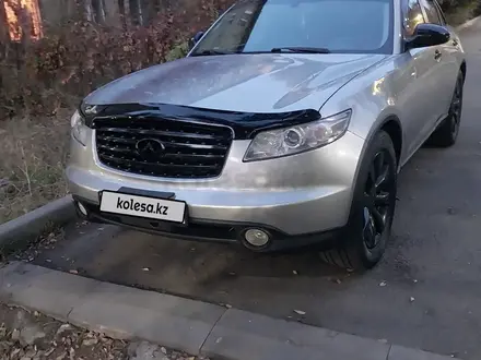 Infiniti FX35 2004 года за 5 500 000 тг. в Алматы – фото 4