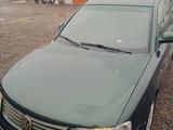 Volkswagen Passat 1997 годаүшін2 300 000 тг. в Макинск