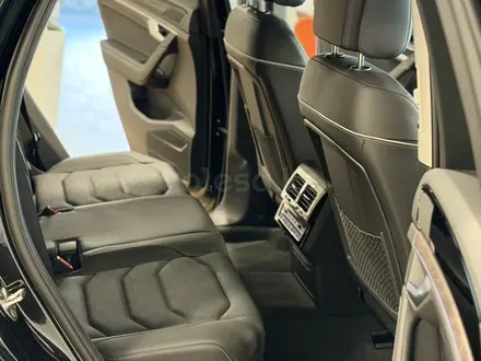 Volkswagen Touareg Business Atmosphere 2025 года за 38 990 000 тг. в Астана – фото 11