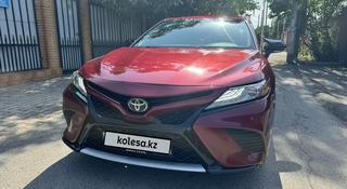 Toyota Camry 2018 года за 12 500 000 тг. в Алматы