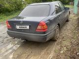 Mercedes-Benz C 180 1993 годаүшін1 350 000 тг. в Караганда – фото 2