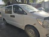 Hyundai Starex 2007 года за 4 100 000 тг. в Алматы – фото 2