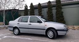 Volkswagen Golf 1995 года за 2 300 000 тг. в Тараз