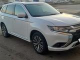 Mitsubishi Outlander 2022 годаүшін10 500 000 тг. в Павлодар – фото 2