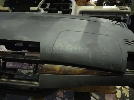 Торпеда (Панель) на BMW X5 за 100 000 тг. в Караганда – фото 2